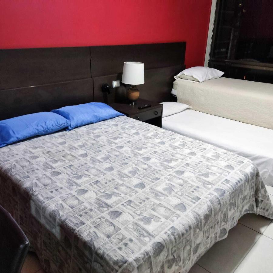 Obelisco Apart Hotel บัวโนสไอเรส ภายนอก รูปภาพ